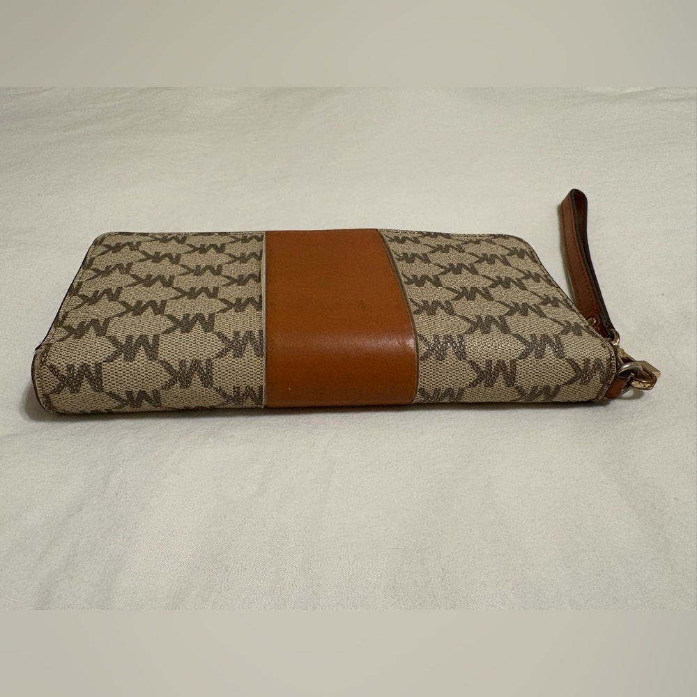 Michael Kors Brown and Tan with Leather Accent Monogram Wristlet Wallet - Picture 3 of 6